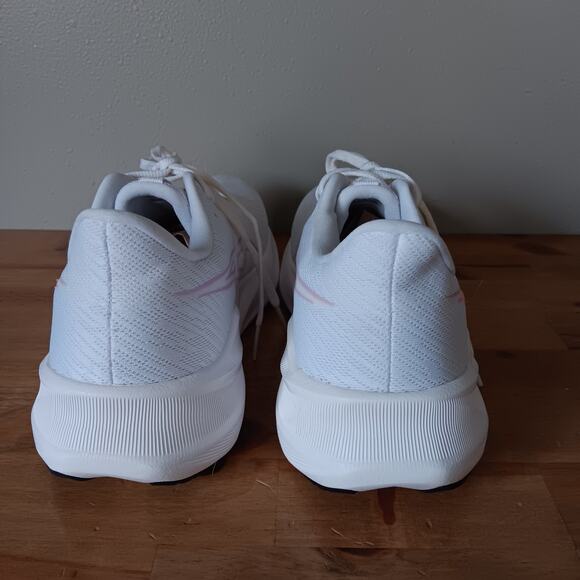 ASICS Womens Versablast 4 White Light Ube 1012B775 Size 10 Running Shoes - Picture 7 of 13